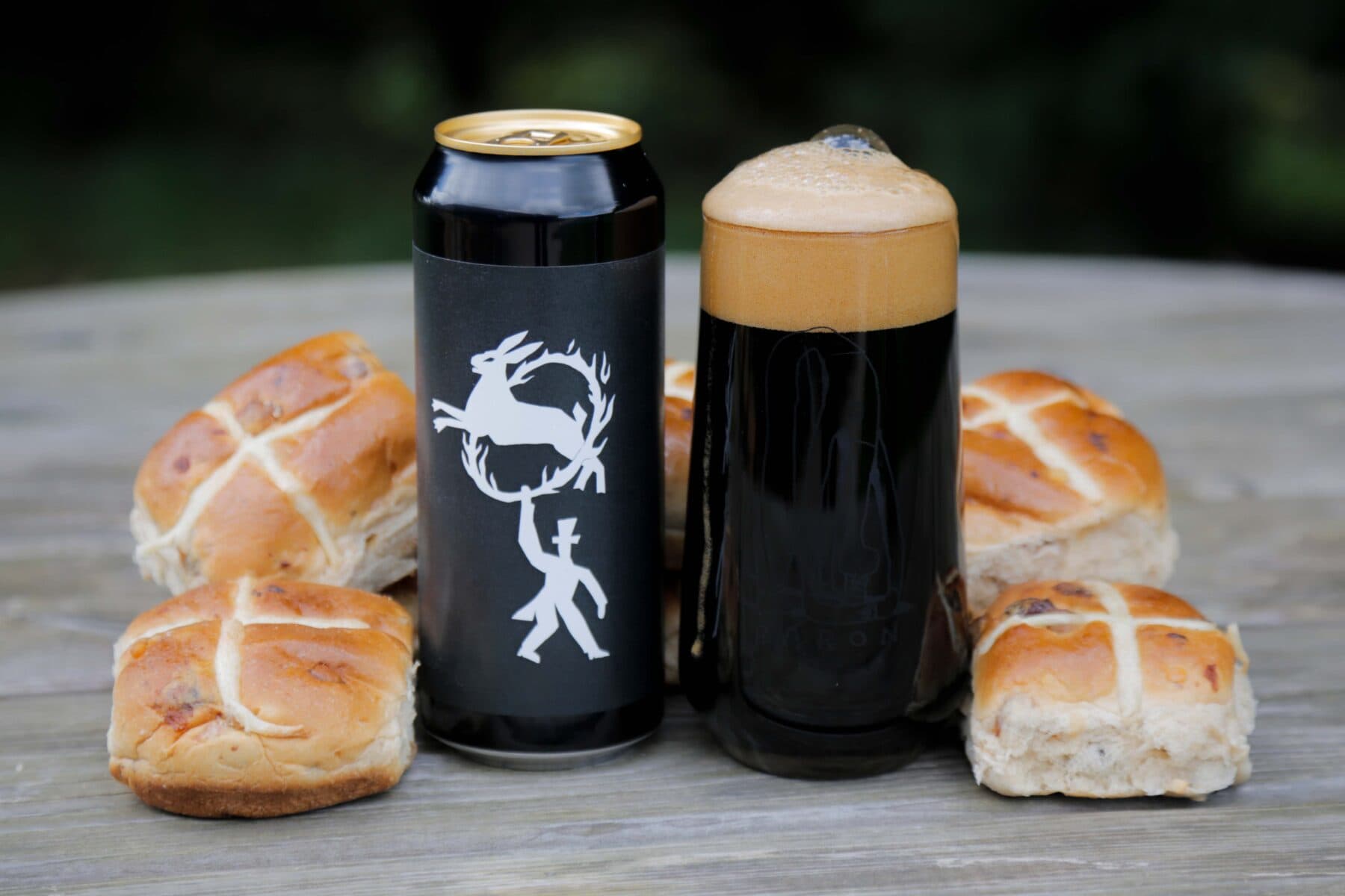 Hot & Cross
